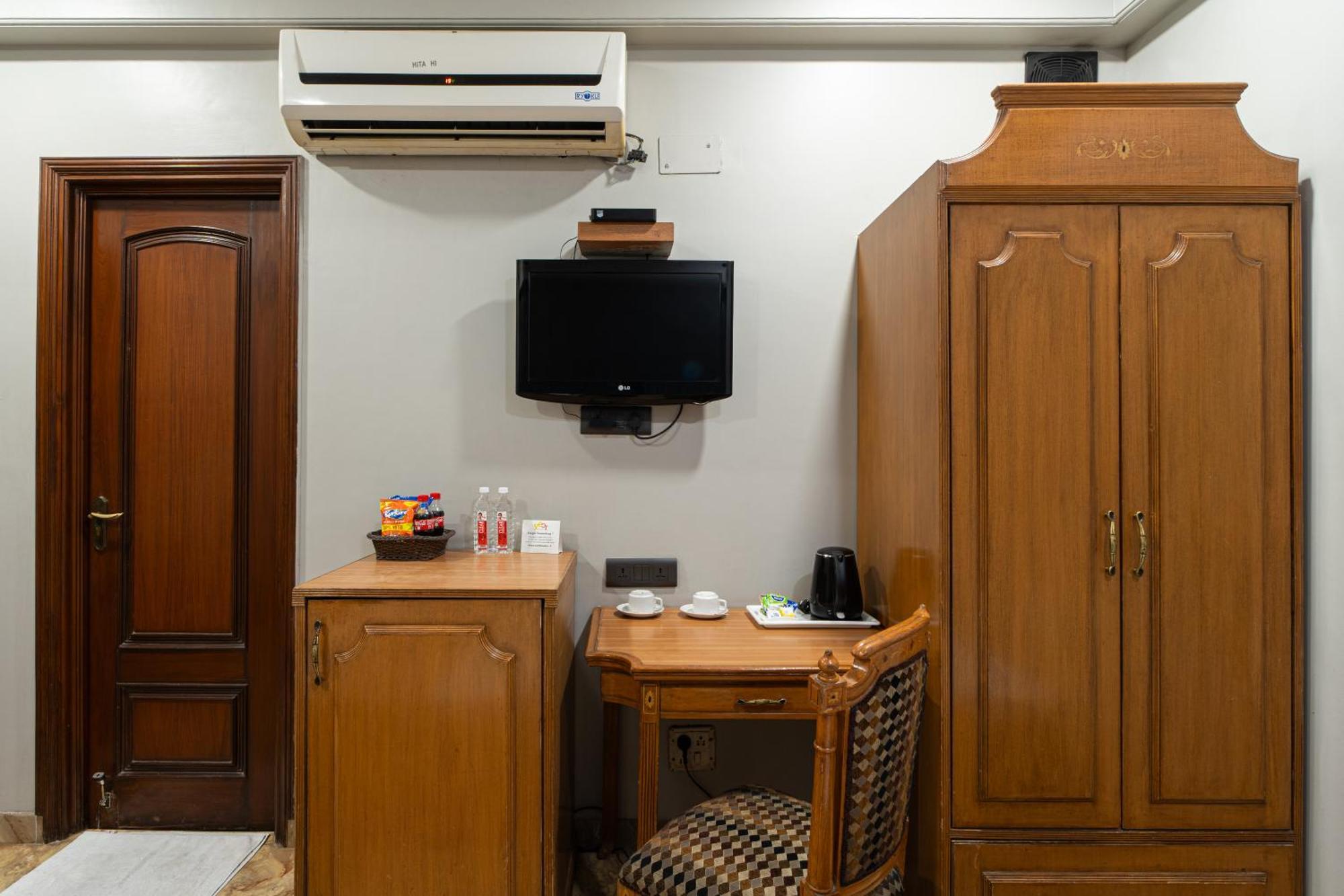 דלהי Hotel Sunstar Grand מראה חיצוני תמונה