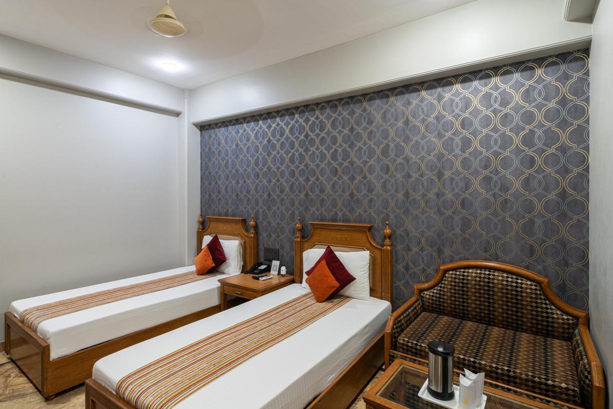 דלהי Hotel Sunstar Grand מראה חיצוני תמונה