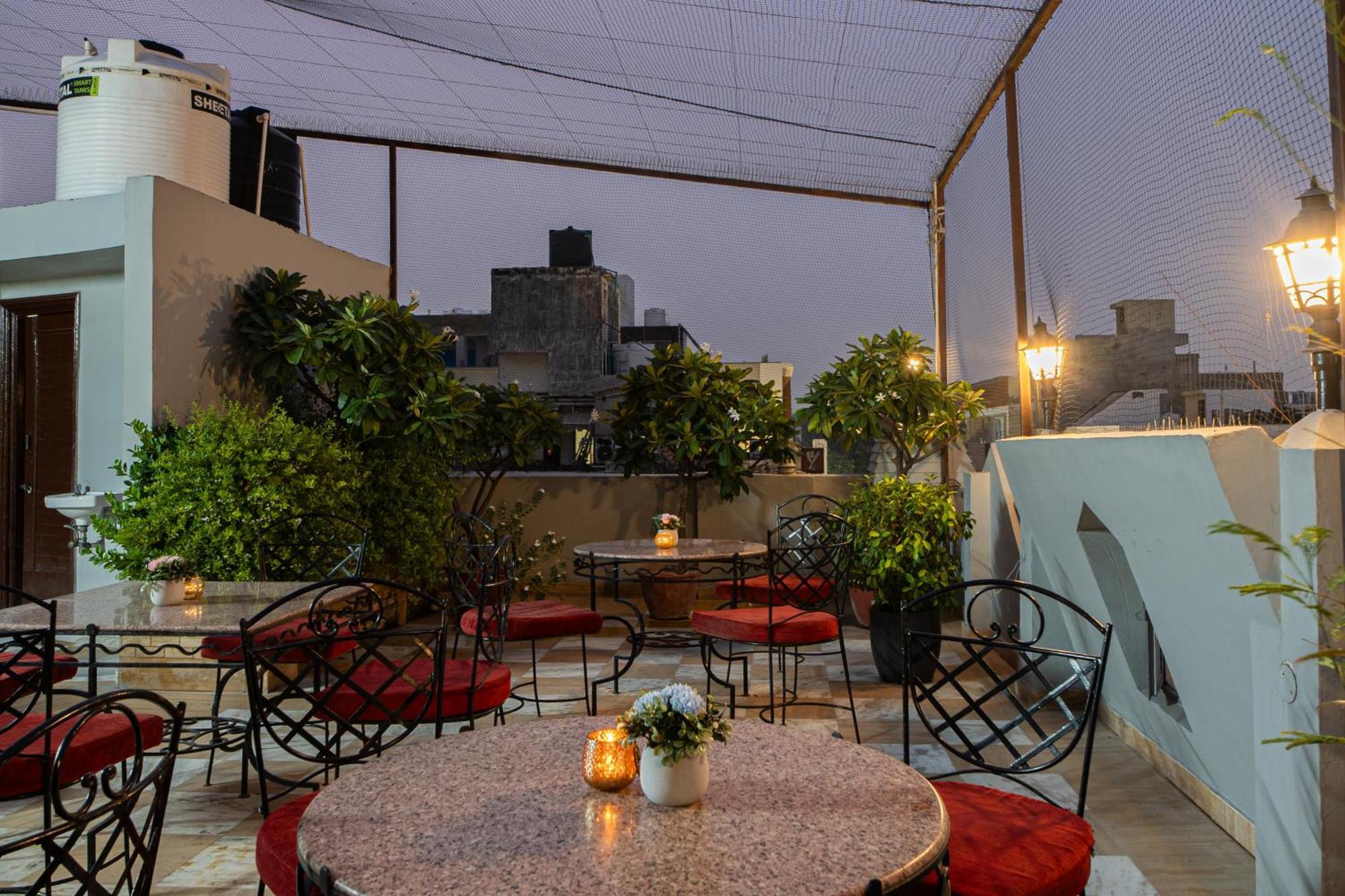דלהי Hotel Sunstar Grand מראה חיצוני תמונה