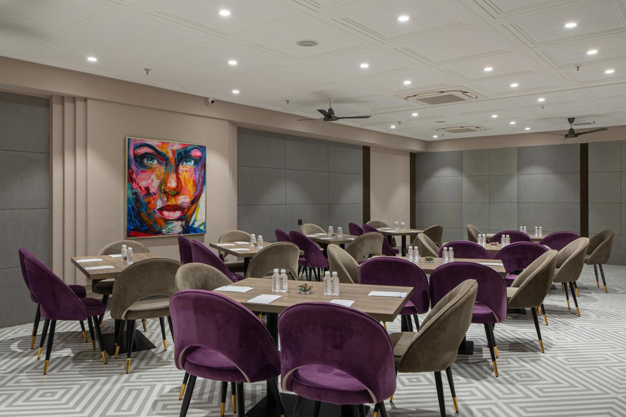 דלהי Hotel Sunstar Grand מראה חיצוני תמונה