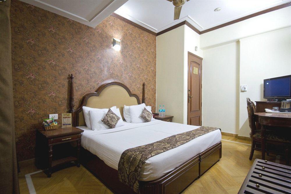 דלהי Hotel Sunstar Grand מראה חיצוני תמונה